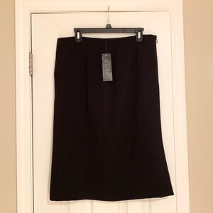 Kasper skirt. NWT. Black. Size 12.